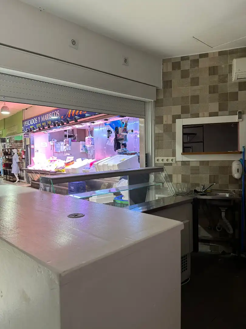 Local en venta en Madrid con Aire acondicionado, Calefacción y Amueblado