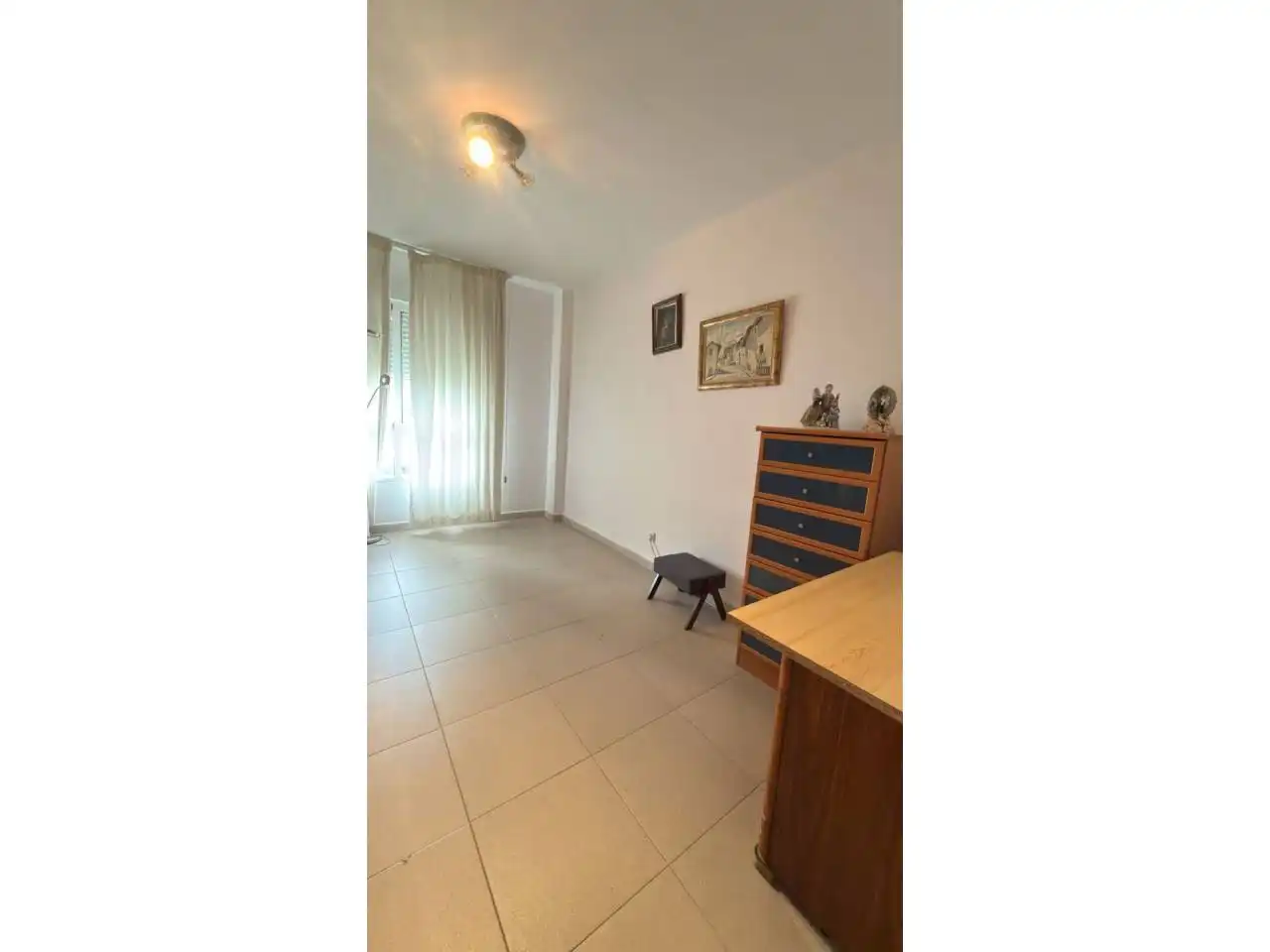 Habitación de Piso en venta en Vélez-Málaga con Aire acondicionado, Terraza y Piscina comunitaria