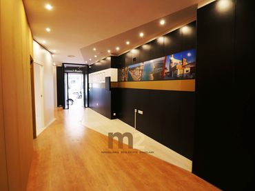 Local comercial en venta en Avinguda del País Valencià