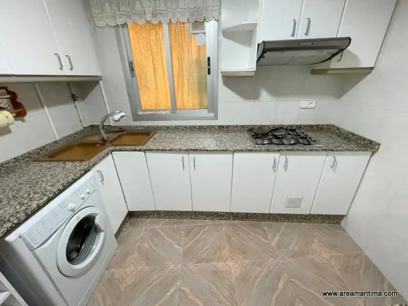 Cocina de Apartamento en venta en Valencia con Amueblado, Horno y Lavadora