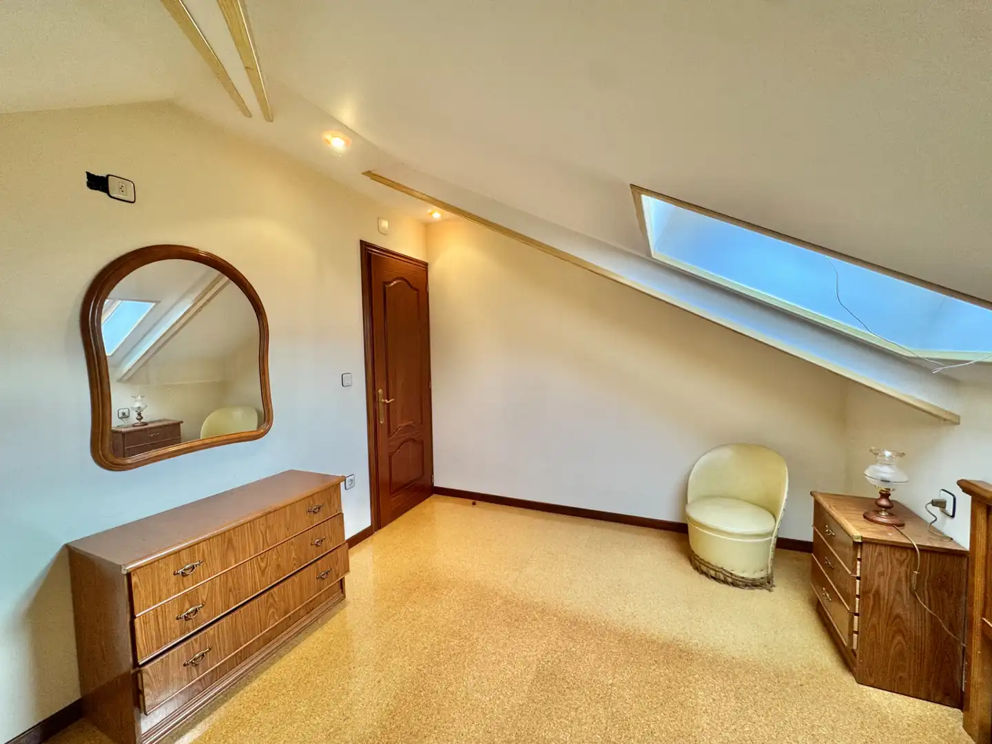 Bedroom of Houses for sale in Arteixo  with Heating, Private garden and Parquet flooring