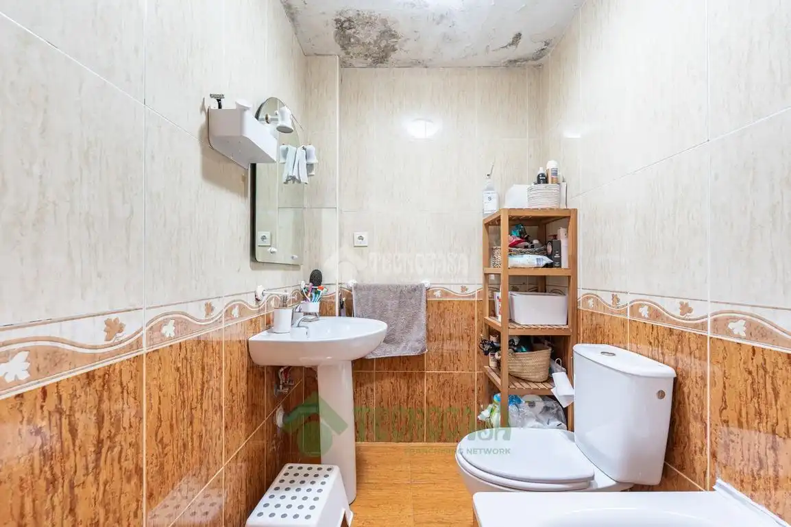 Baño de Dúplex en venta en Algete con Calefacción y Balcón