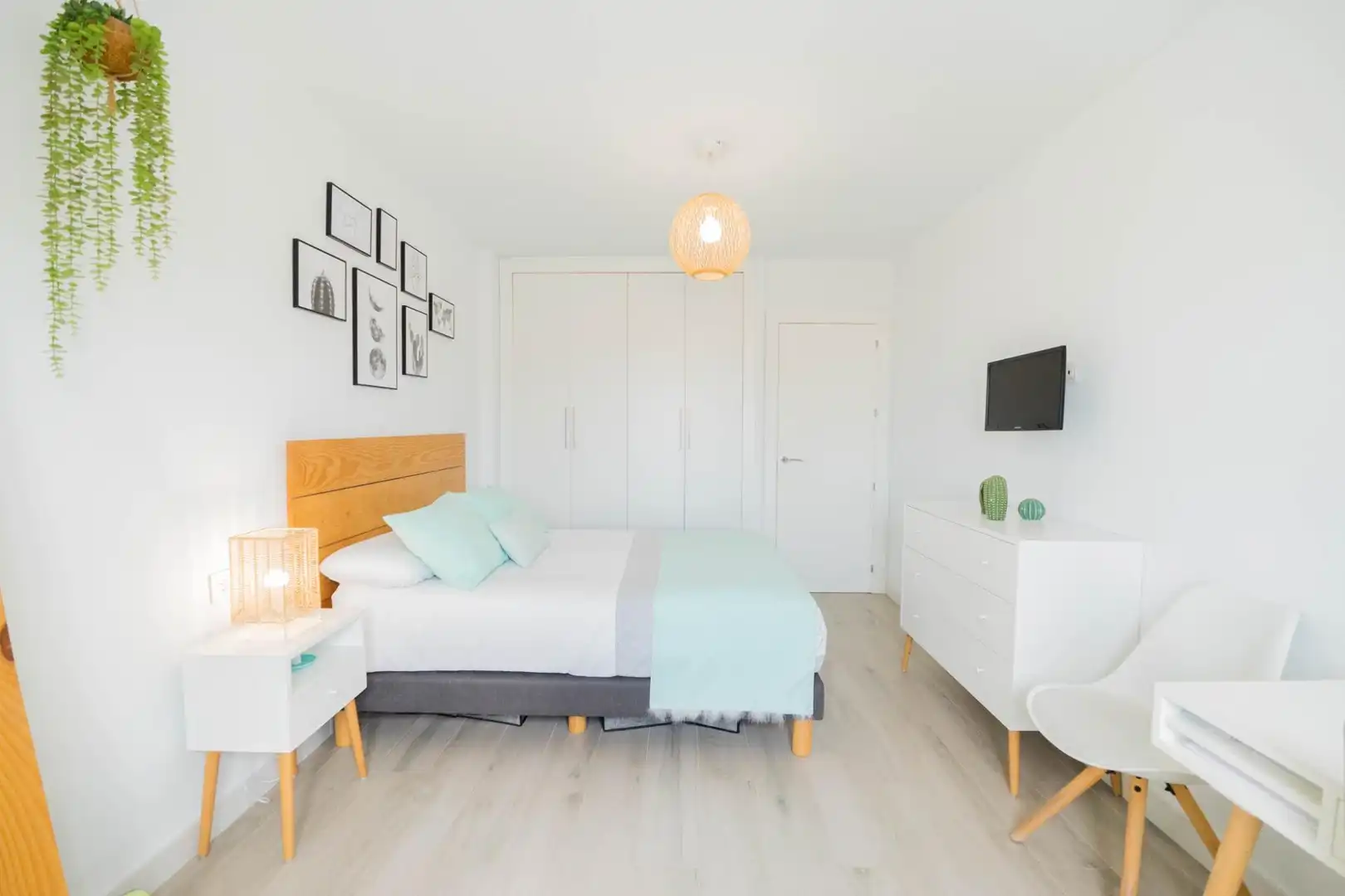 Bedroom of Houses for sale in Málaga  with Air Conditioner, Heating and Terrace