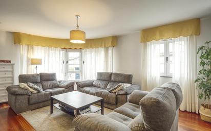 Living room of Flat for sale in Curtis  with Heating, Terrace and Storage room