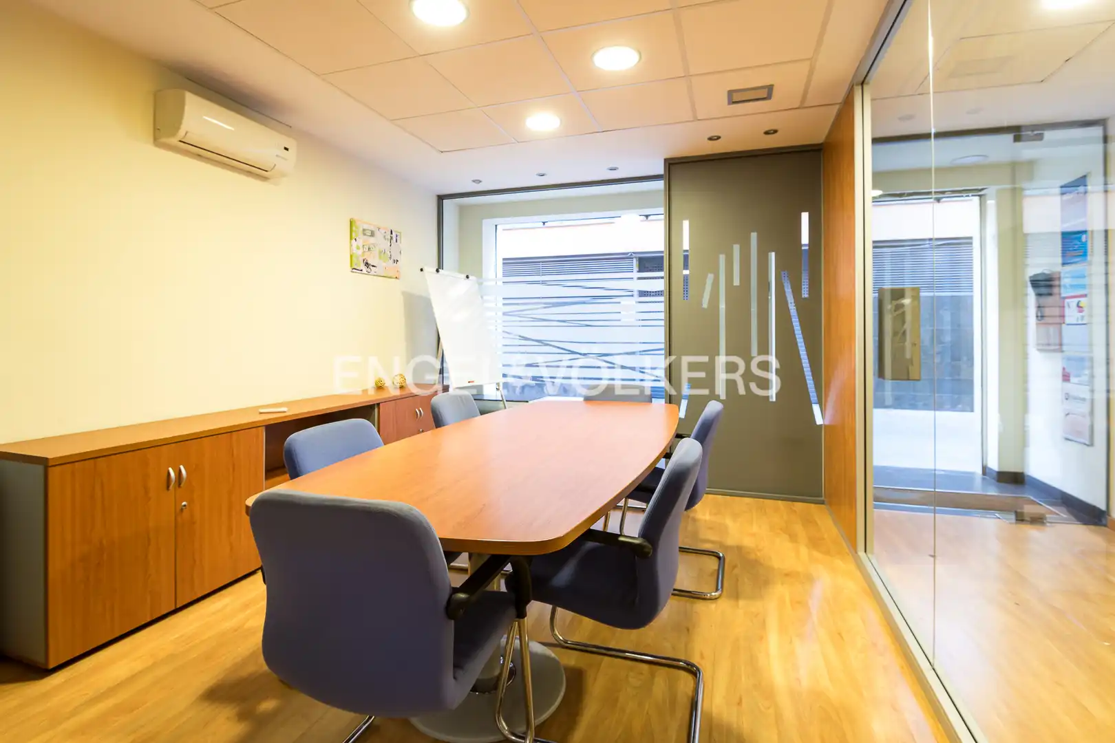 Oficina en venda en Barcelona amb Aire condicionat i Moblat