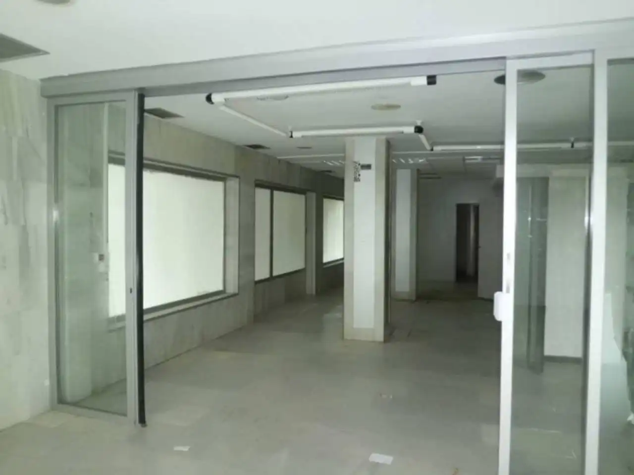 Business premises for sale in Chapín - Campus Universitario - Navinco, imagen 2