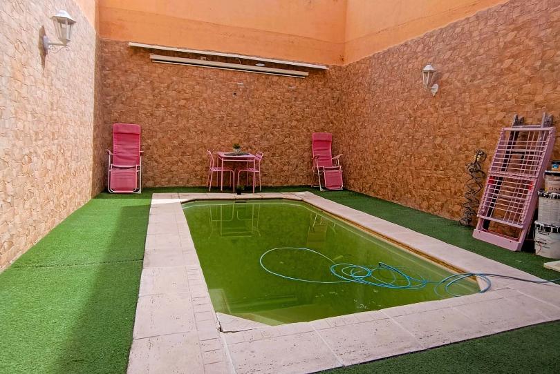 Photo 1 of Single-family semi-detached for sale in Carrer del Guerriller Alzina, Creu de Barberà, Barcelona