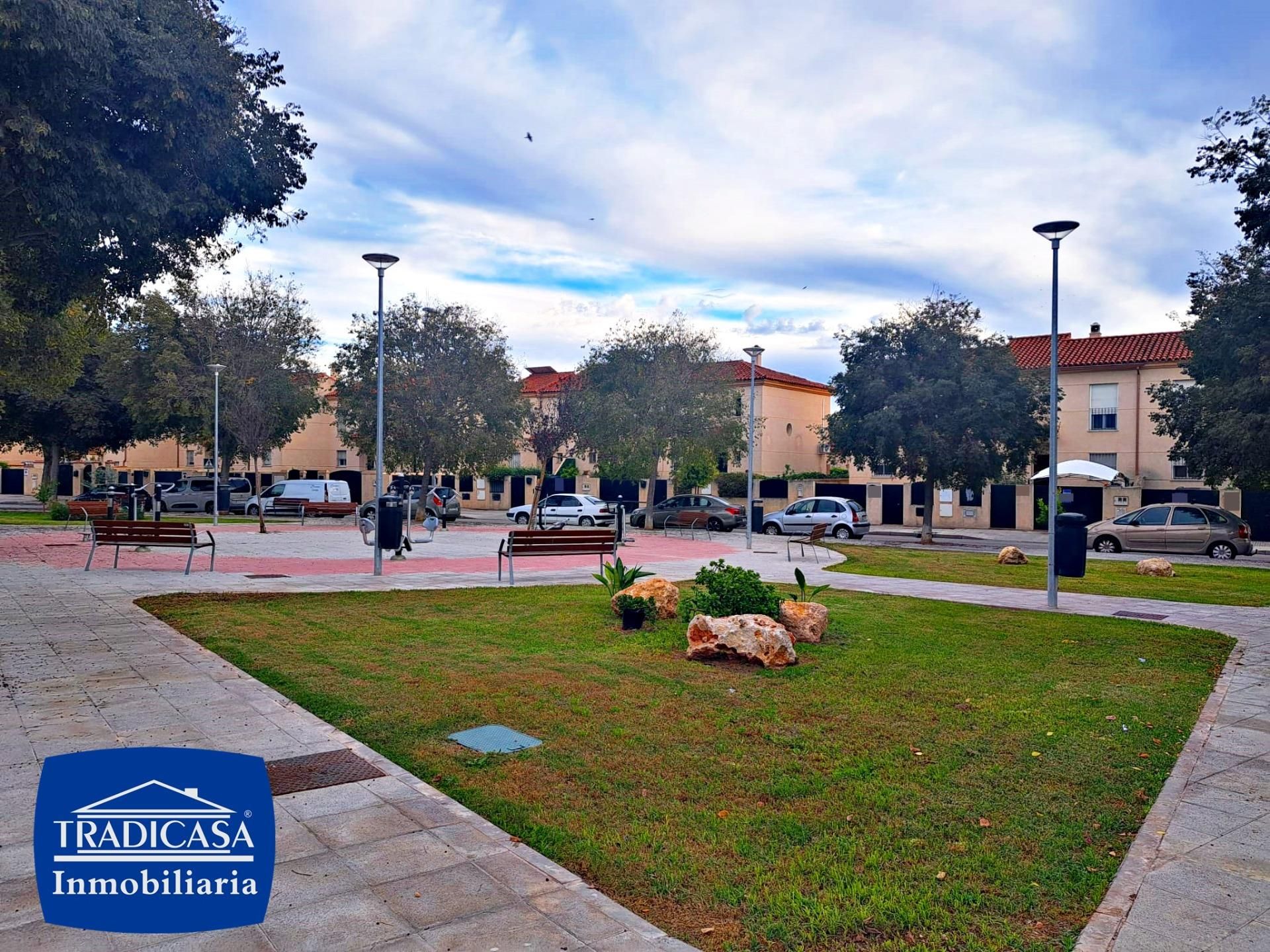 Vista exterior de Casa adosada en venda en Jerez de la Frontera