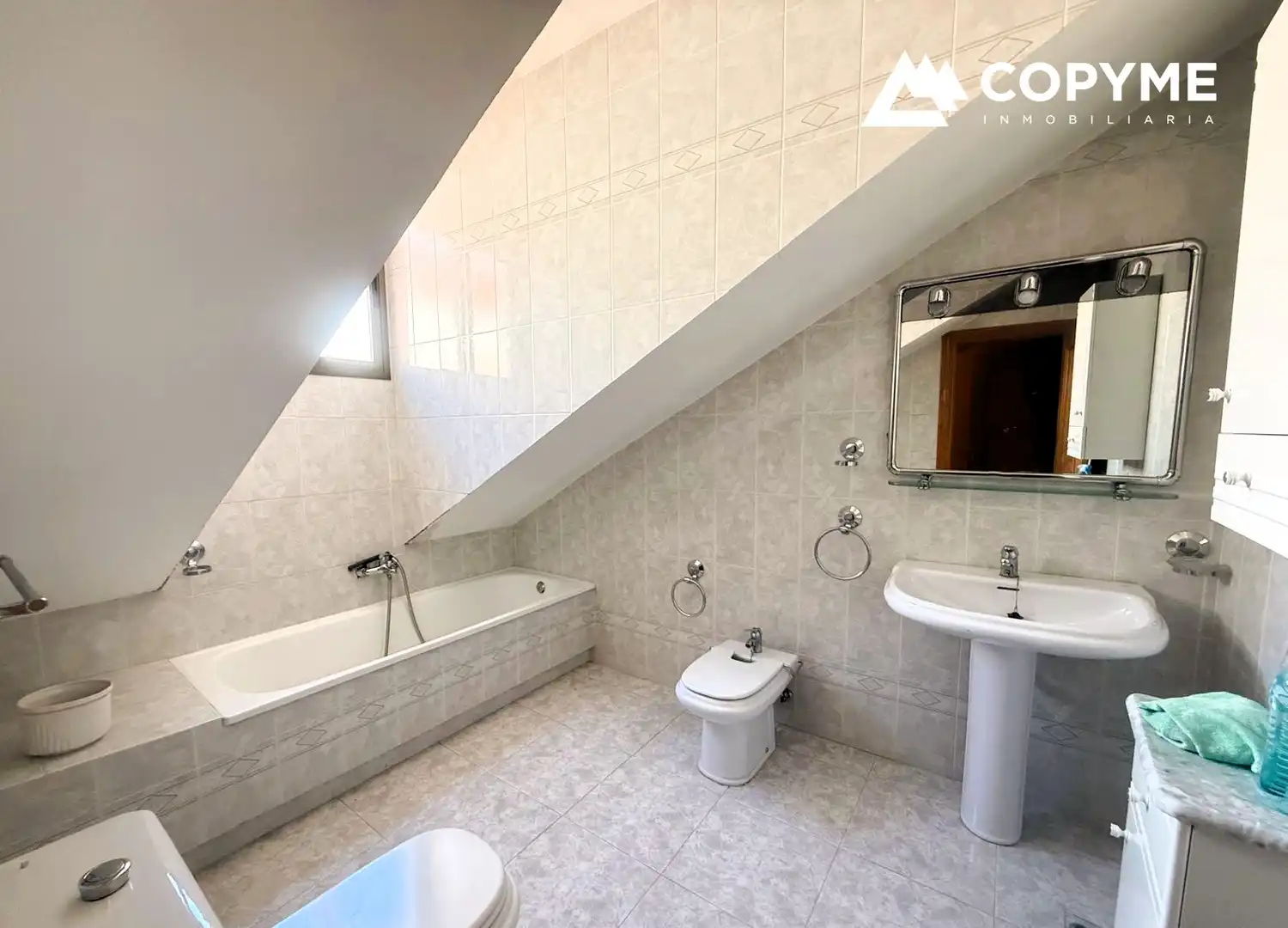 Bathroom of Flat for sale in Torrijos  with Heating, Terrace and Furnished