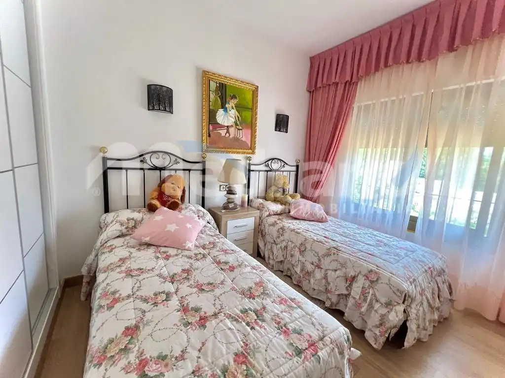 Habitación de Casa o chalet en venta en La Nucia con Aire acondicionado, Calefacción y Balcón