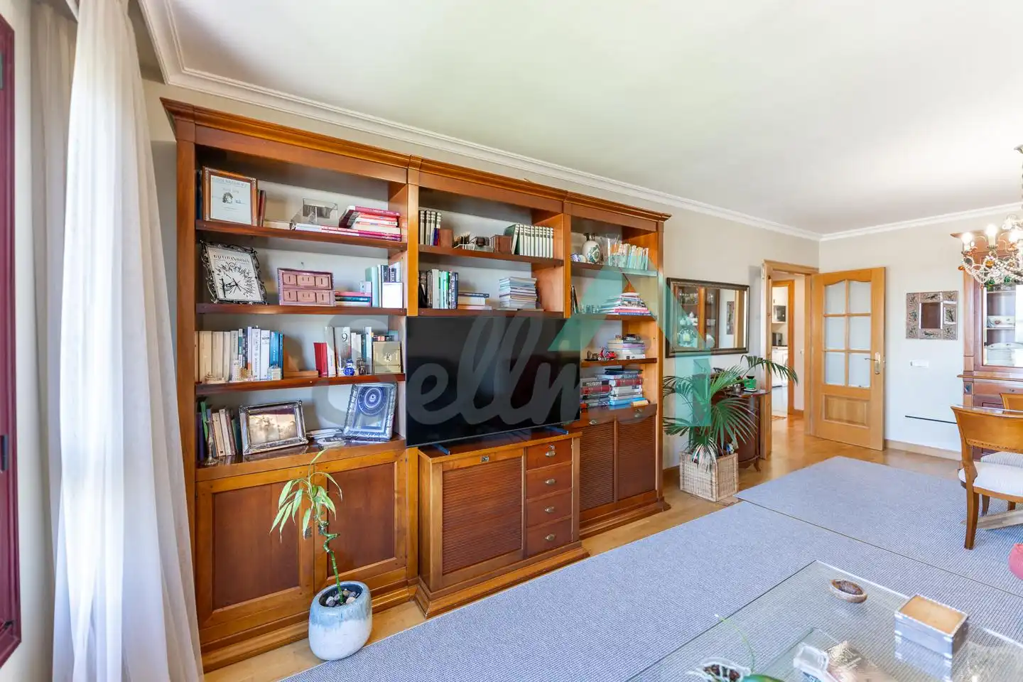 Sala de estar de Piso en venta en Oviedo  con Calefacción, Parquet y Trastero