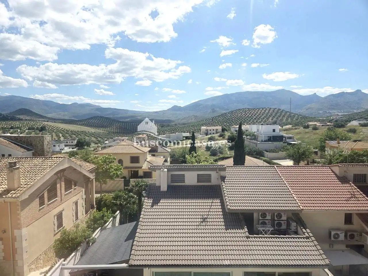 Vista exterior de Casa o xalet en venda en La Guardia de Jaén amb Aire condicionat, Calefacció i Terrassa