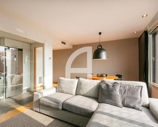 Living room of Flat to rent in  Barcelona Capital  with Air Conditioner, Heating and Parquet flooring