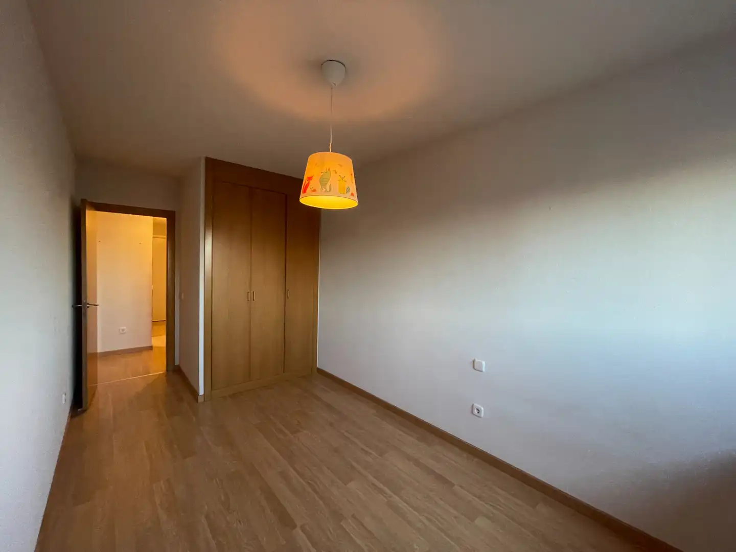 Schlafzimmer von Wohnung zur Miete in San Sebastián de los Reyes mit Heizung, Abstellraum und Ofen