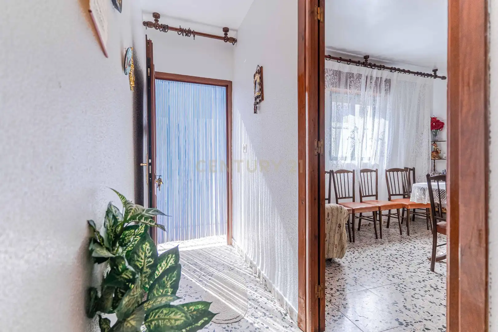 Casa adosada en venta en Albuñol con Trastero, Microondas y Balcón