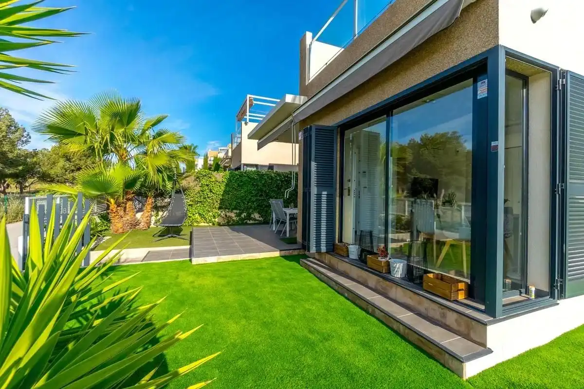 Villa mit Pool zum Verkauf in Calle Rocío, imagen 24