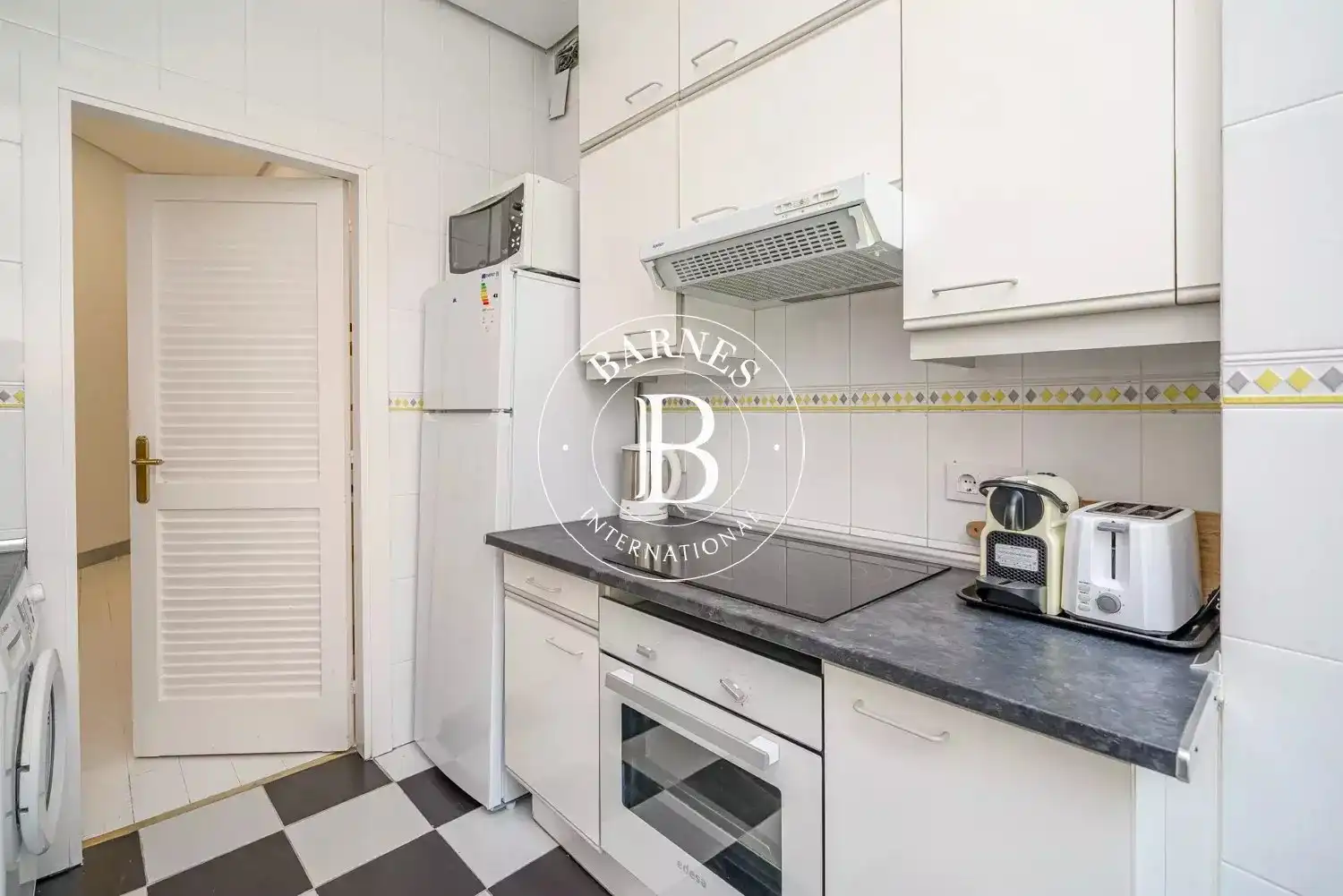 Cocina de Piso de alquiler en Madrid con Aire acondicionado, Calefacción y Amueblado