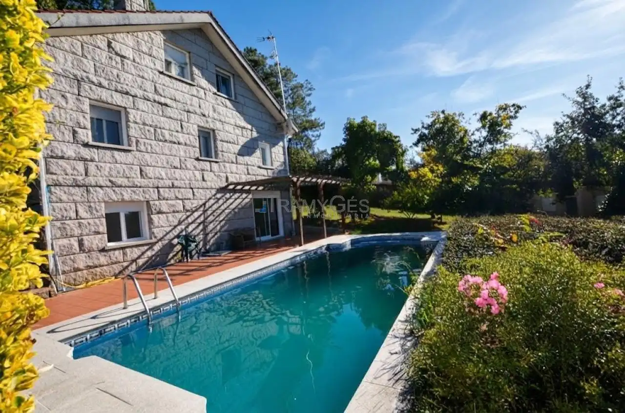 Casa amb piscina en venda a LUGAR A GANDARA, imagen 4