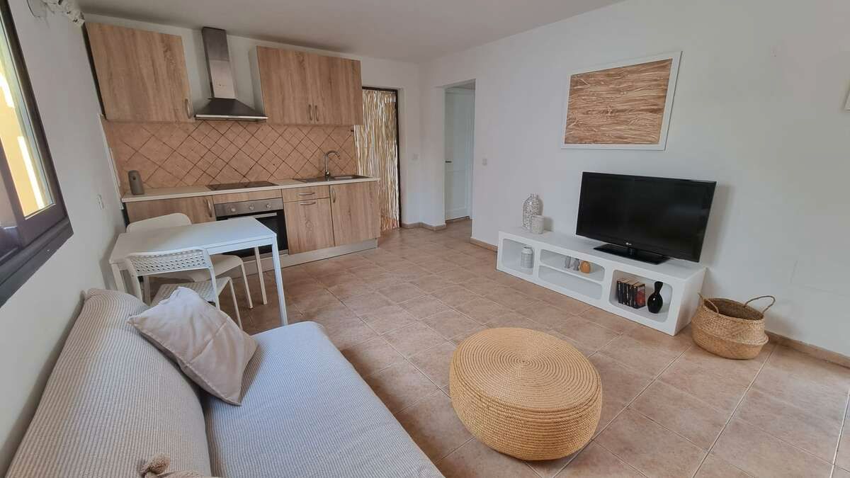 Sala d'estar de Apartament en venda en Tías amb Terrassa, Moblat i Forn