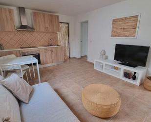 Sala d'estar de Apartament en venda en Tías amb Terrassa, Moblat i Forn