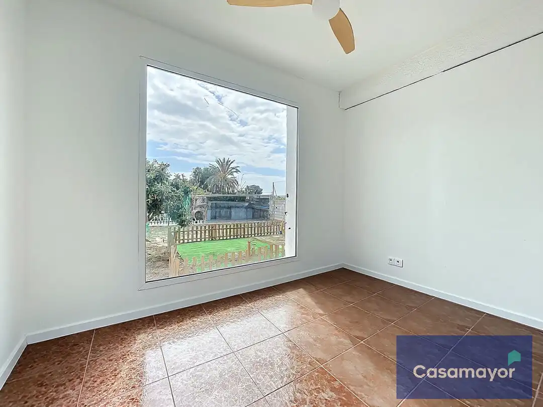 Casa o chalet en venta en Carrer Mig Jorn, La Huerta
