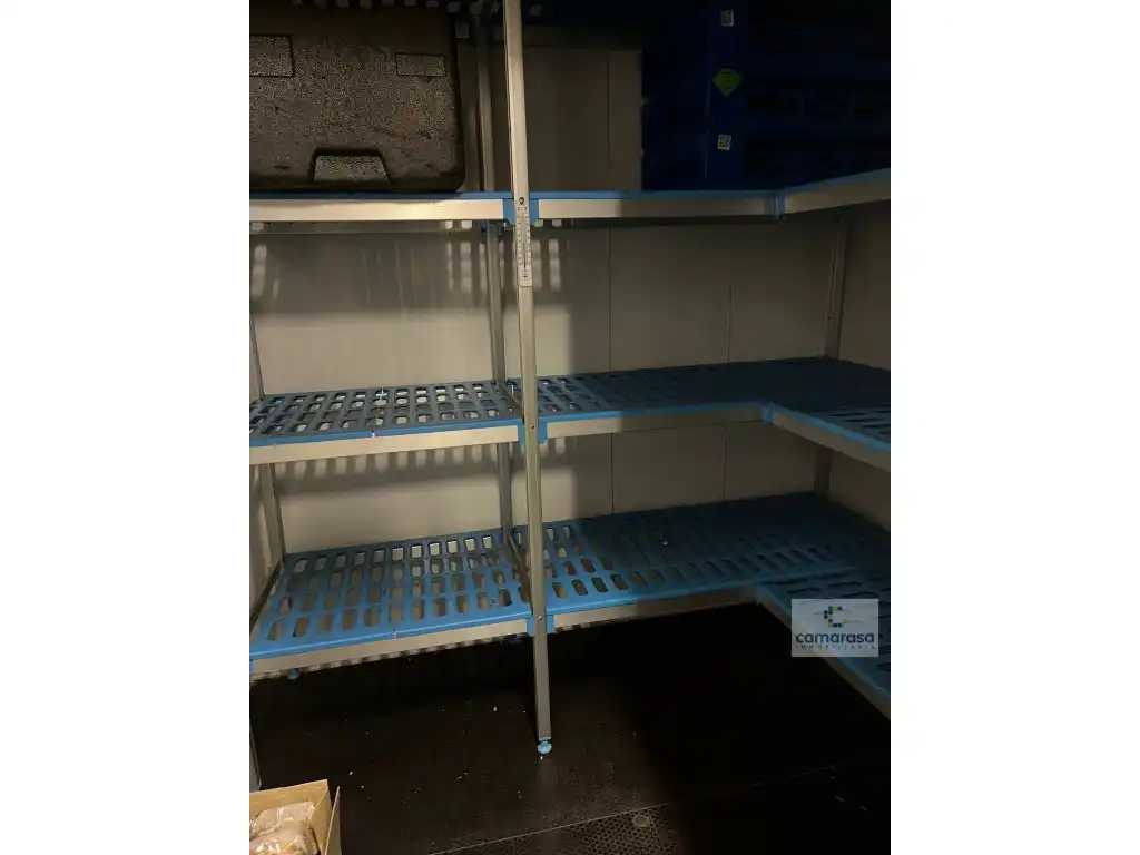 Fabrikhallen zum Verkauf in Ávila Capital