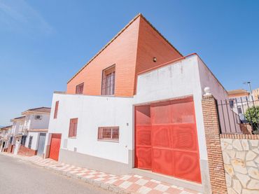 Villa avec piscine à vendre à Calle de Dalí