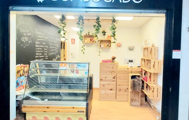 Local comercial en Venta en Casco histórico de Vicálvaro