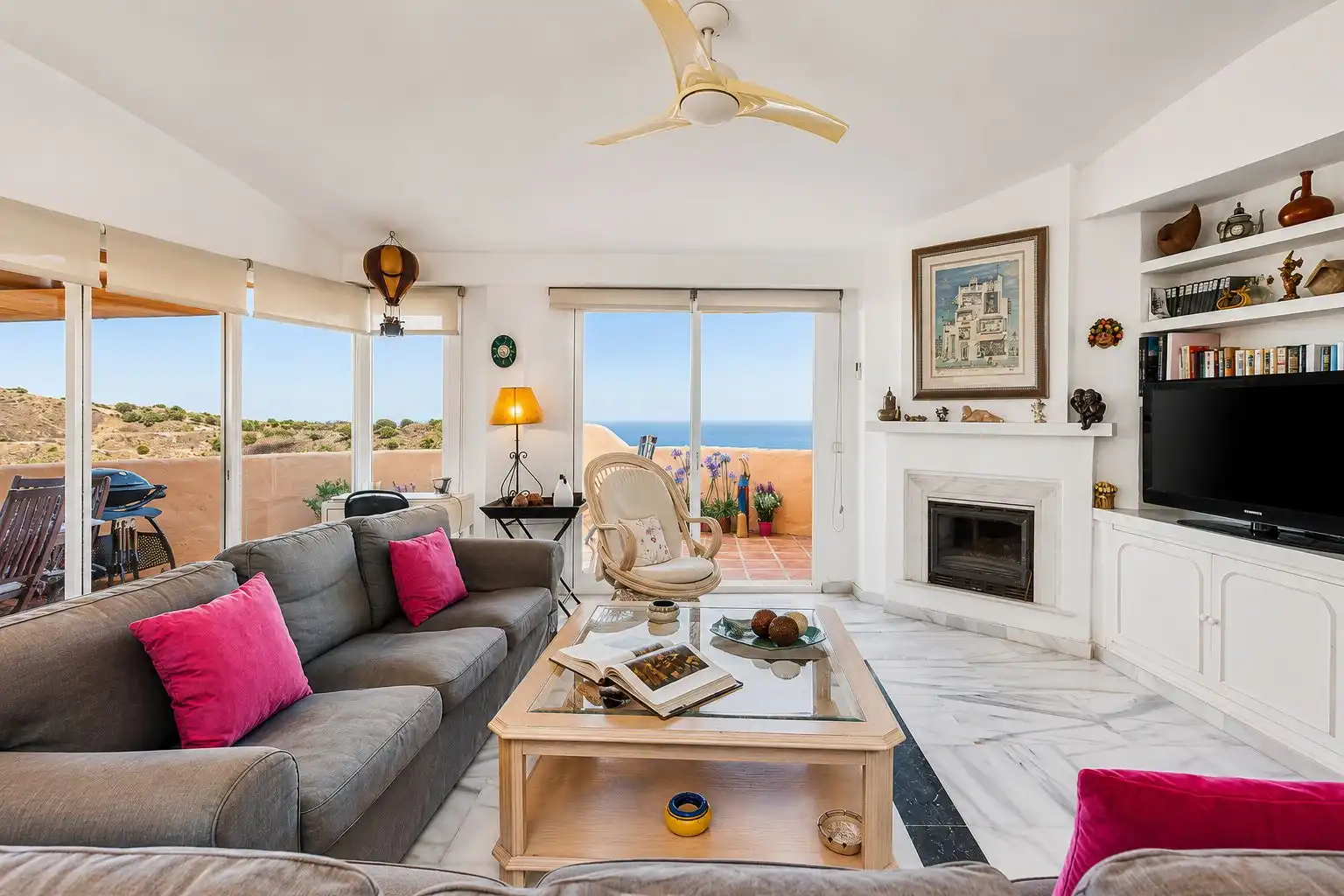 Apartamento con terraza en venta en 26 Calle Don José de Orbaneja #Urb. El Portón, 7, imagen 3