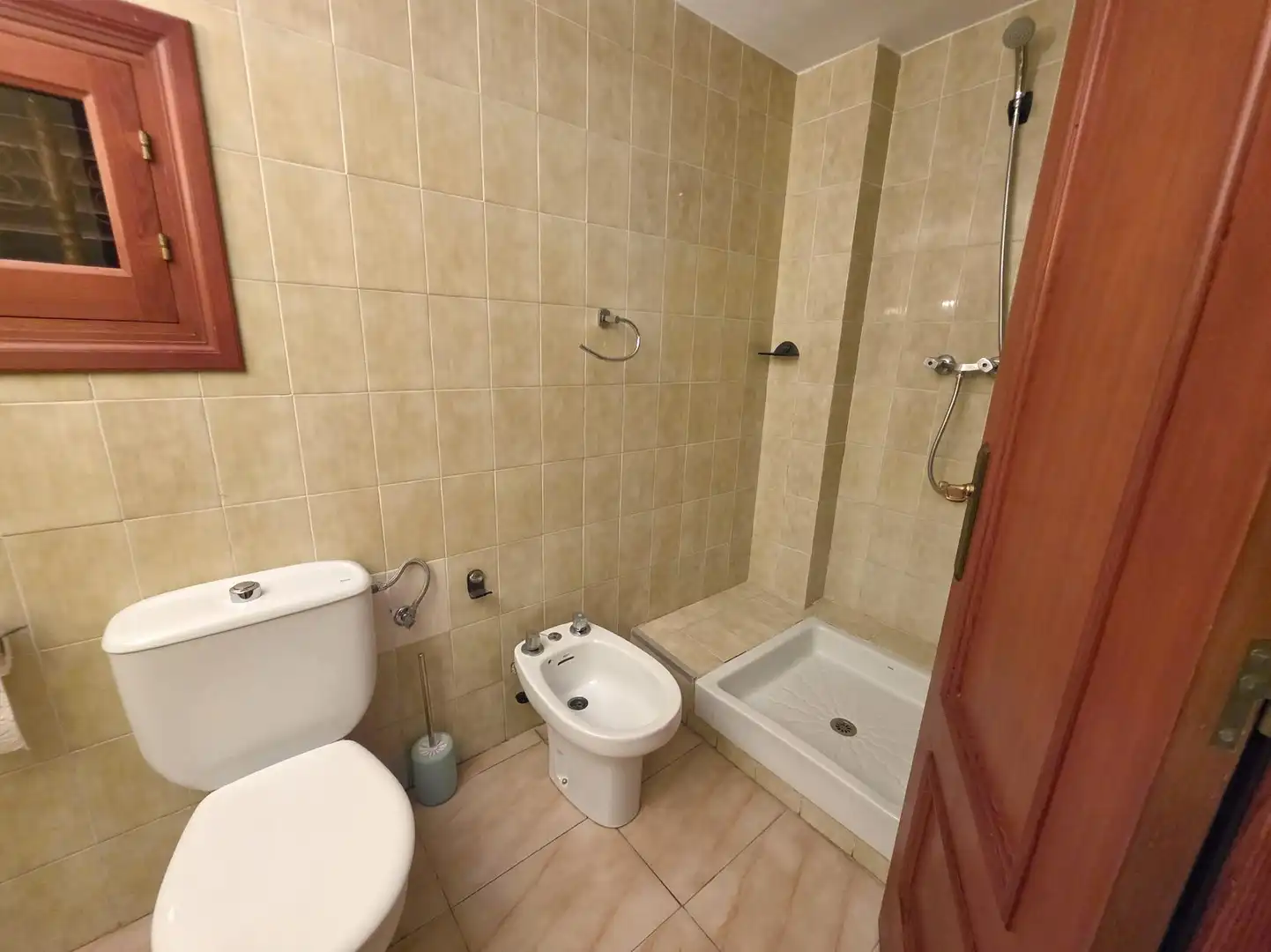 Baño de Casa o chalet de alquiler en Benicasim / Benicàssim con Aire acondicionado, Jardín privado y Trastero