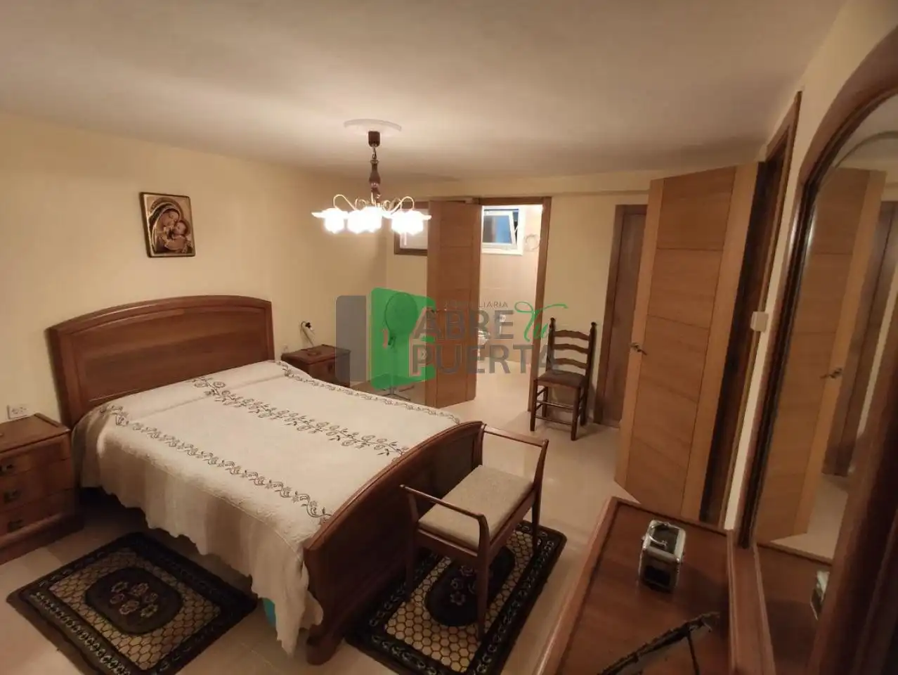 Habitación de Planta baja en venta en Ourense Capital  con Calefacción y Trastero
