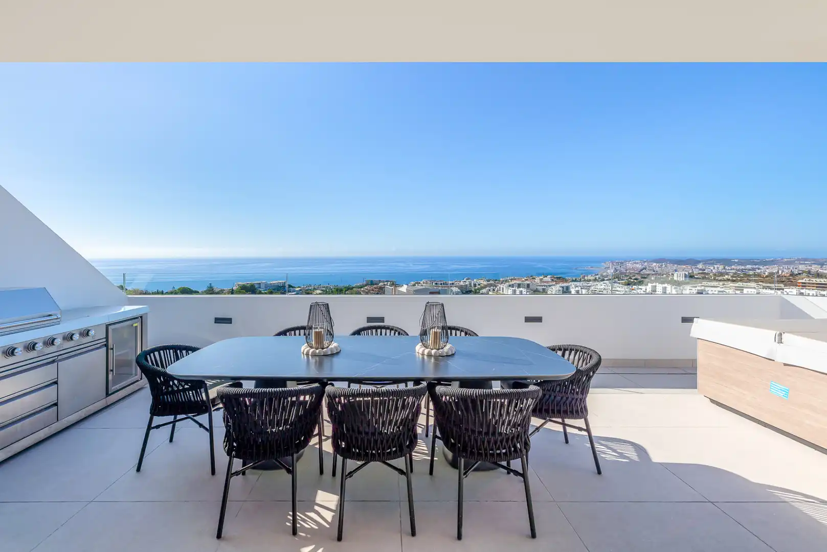 Penthouse with pool for sale in La Capellanía - El Higuerón