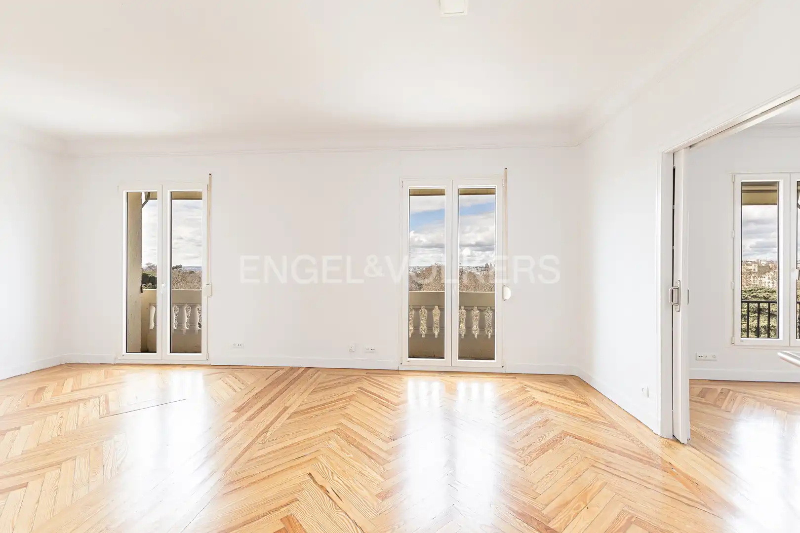 Wohnzimmer von Wohnung zur Miete in Madrid mit Klimaanlage, Heizung und Parkett