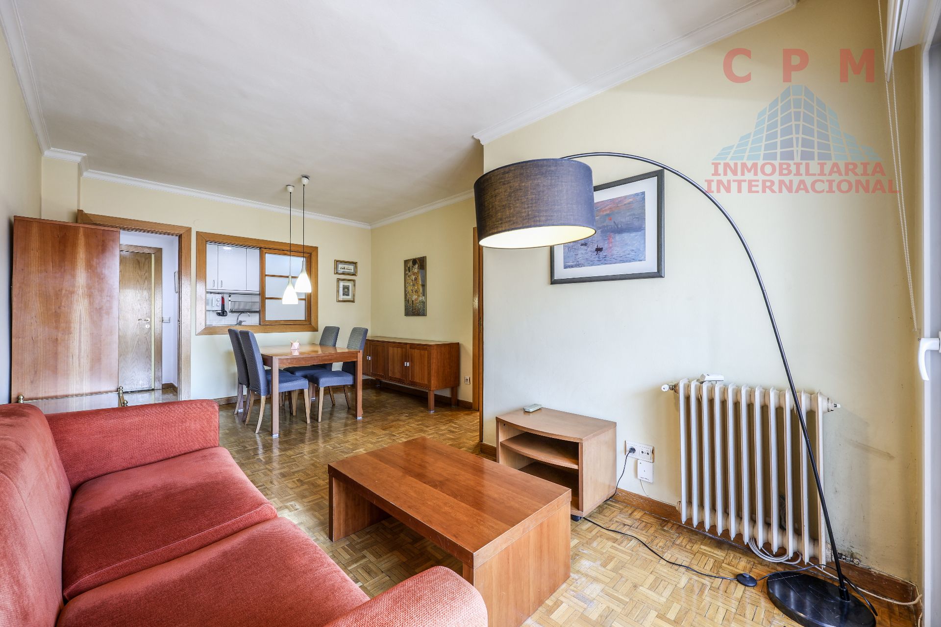 Living room of Attic to rent in  Madrid Capital  with Air Conditioner, Heating and Parquet flooring