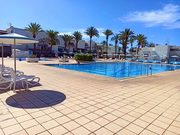 Appartement compact avec piscine à vendre à Costa del Silencio