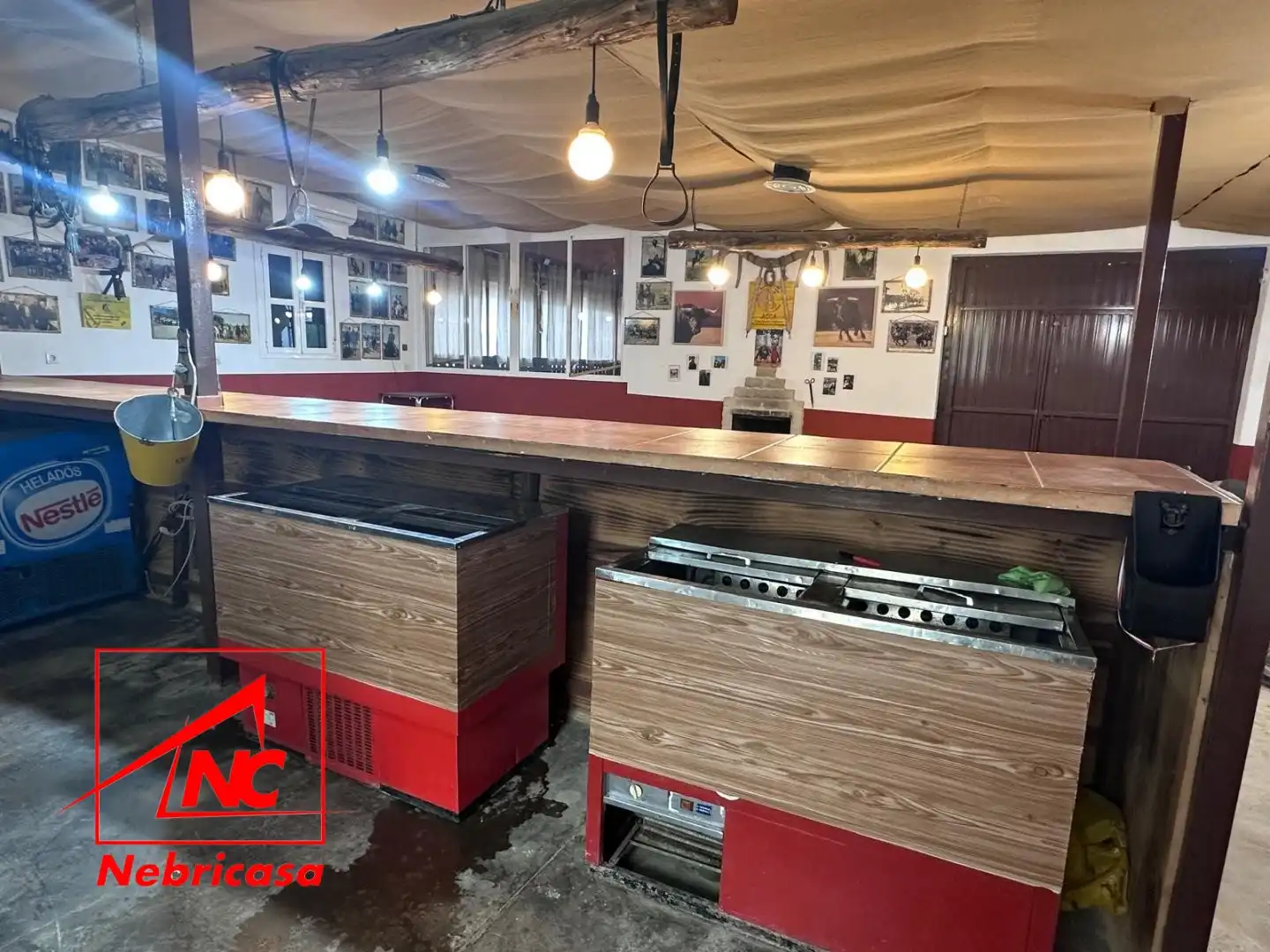 Finca rústica en venda en Lebrija amb Aire condicionat, Piscina i Moblat