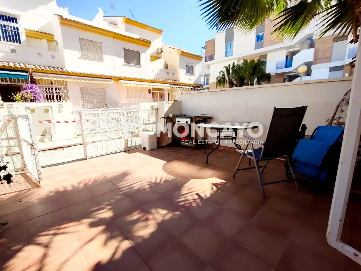 Terrassa de Casa adosada en venda en Orihuela amb Aire condicionat, Calefacció i Jardí privat