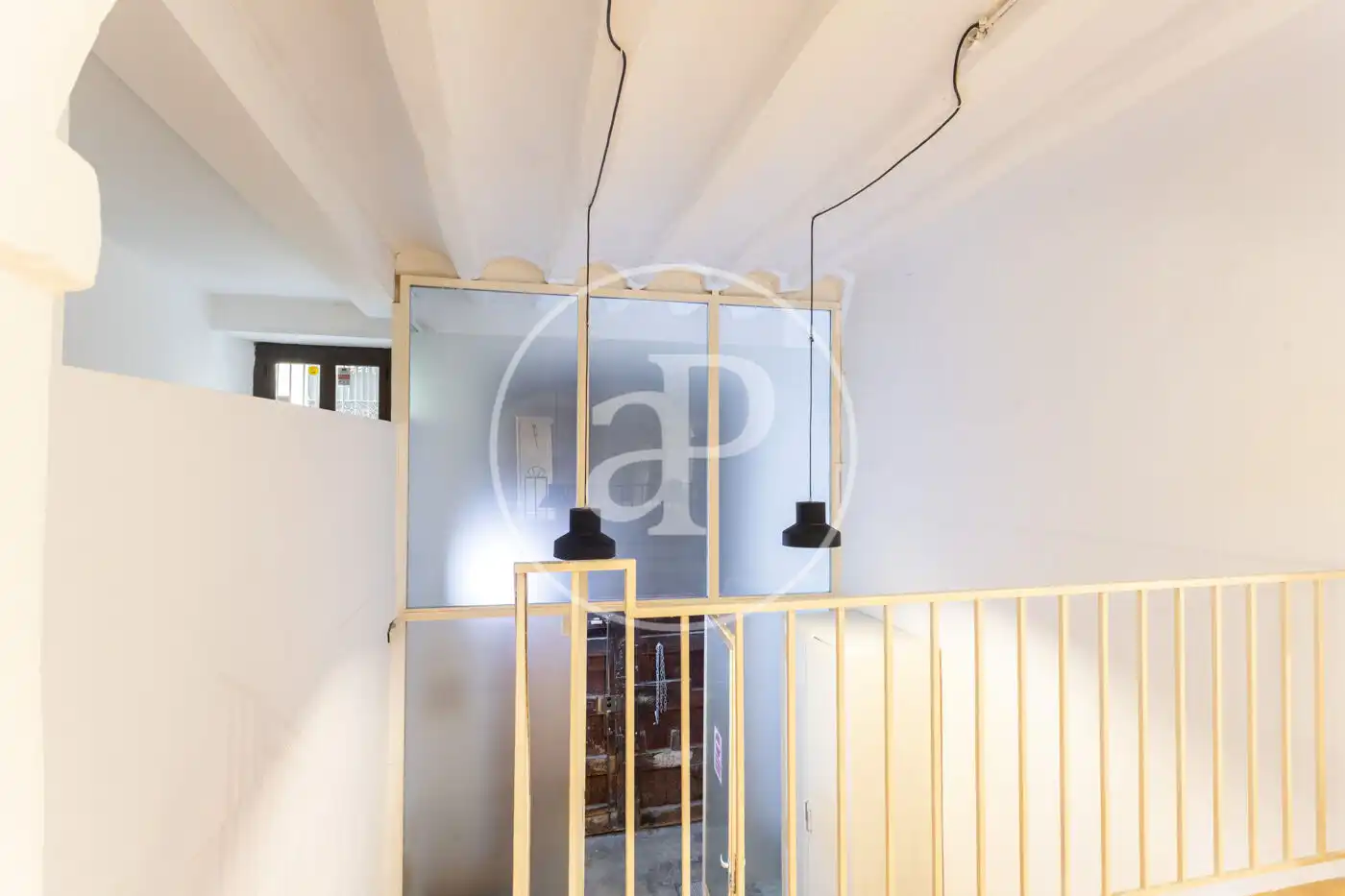 Piso en venta en Barcelona con Calefacción y Jardín privado