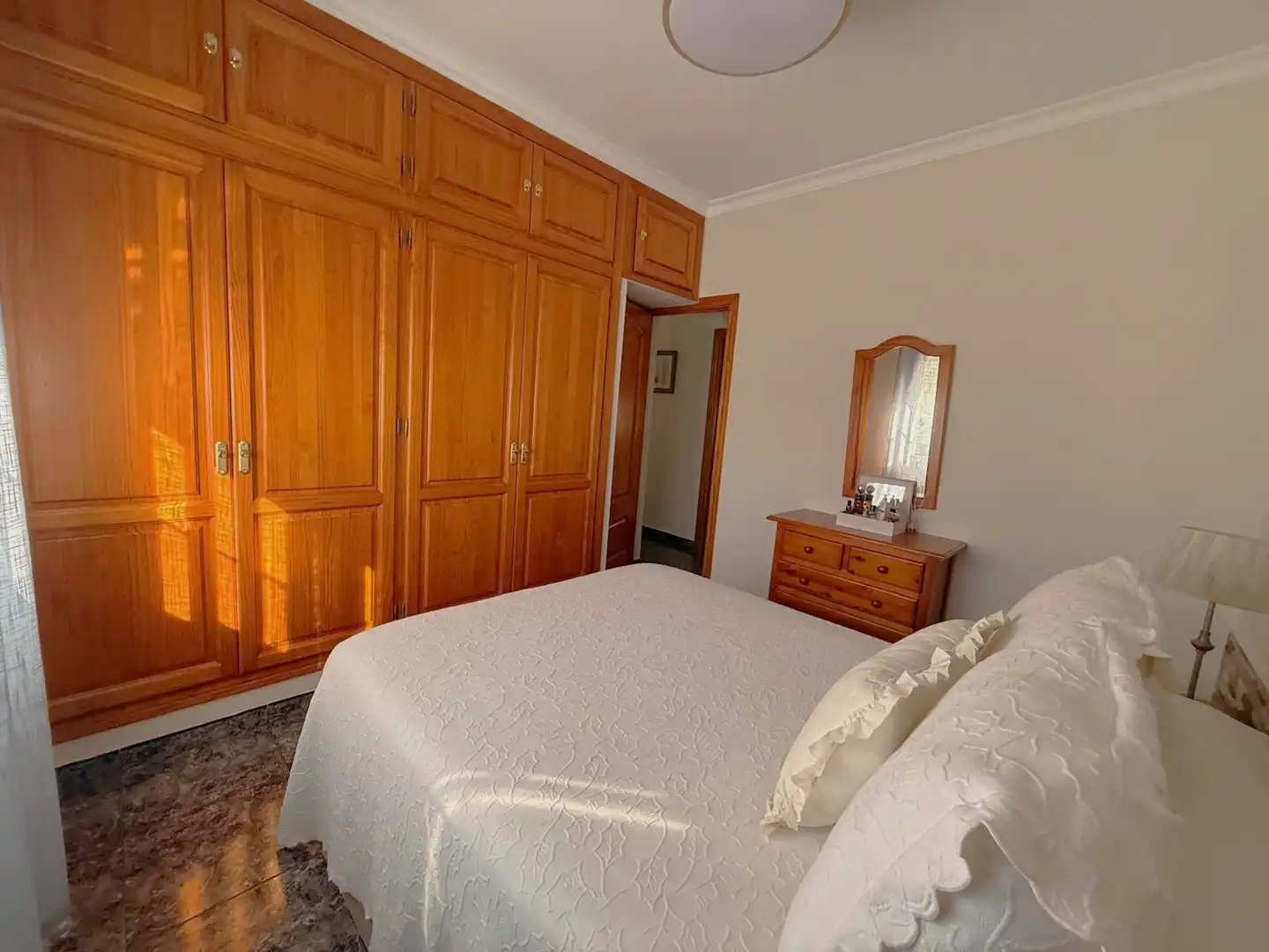 Habitación de Apartamento en venta en Estepona con Terraza