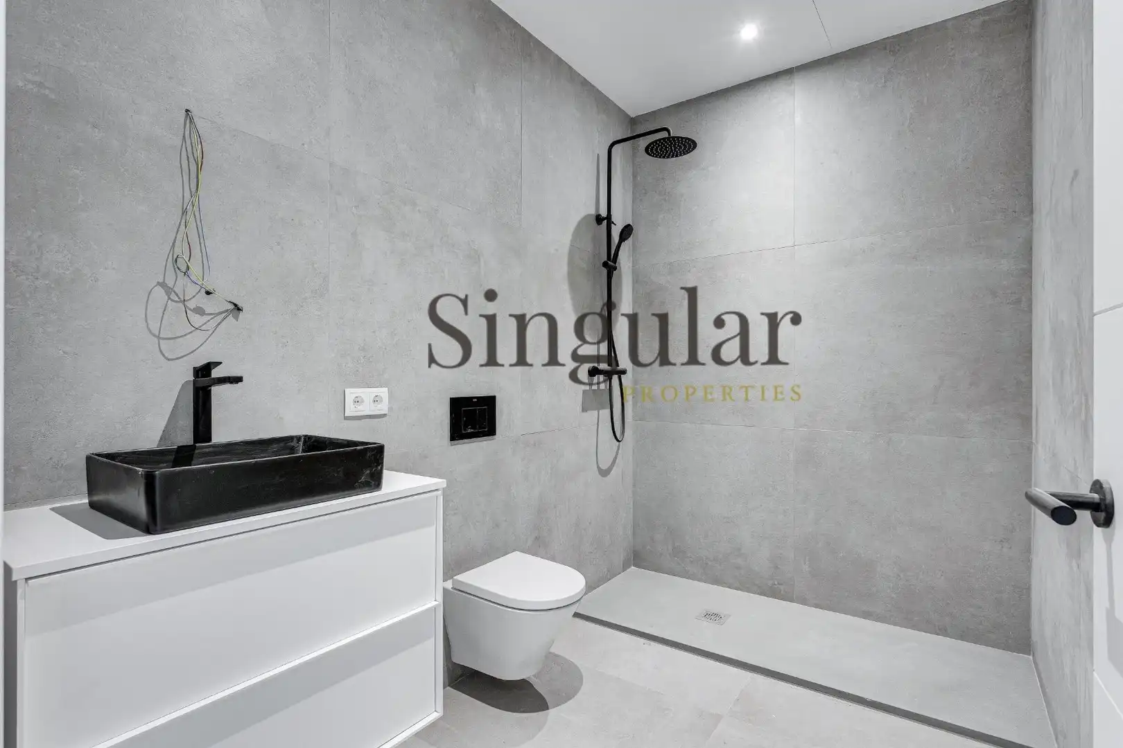 Baño de Ático en venta en Barcelona con Aire acondicionado, Calefacción y Terraza