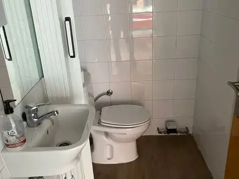 Badezimmer von Geschaftsraum zur Miete in Valdemoro mit Alarm