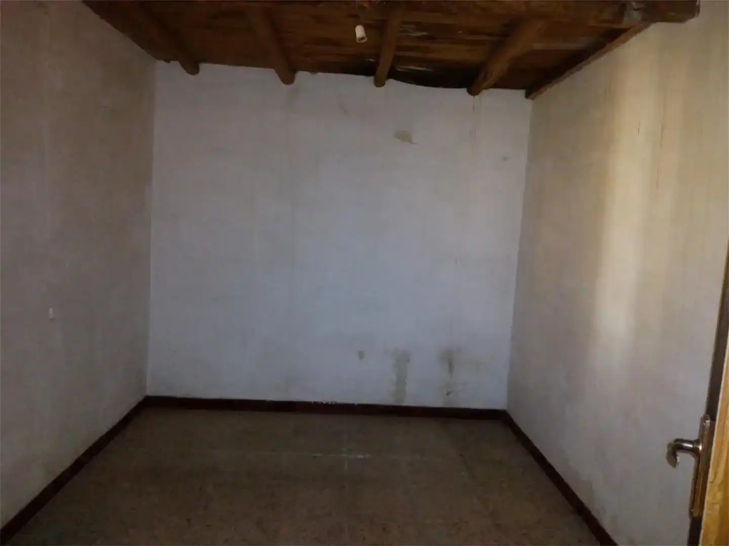 Casa adosada en venda en Santibáñez de Béjar amb Traster