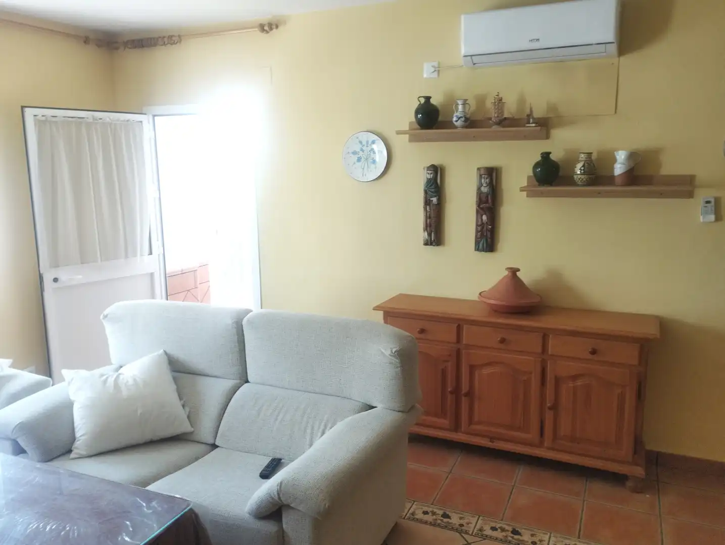 Living room of Flat for rent in Jerez de la Frontera  with Air Conditioner, Terrace and Furnished