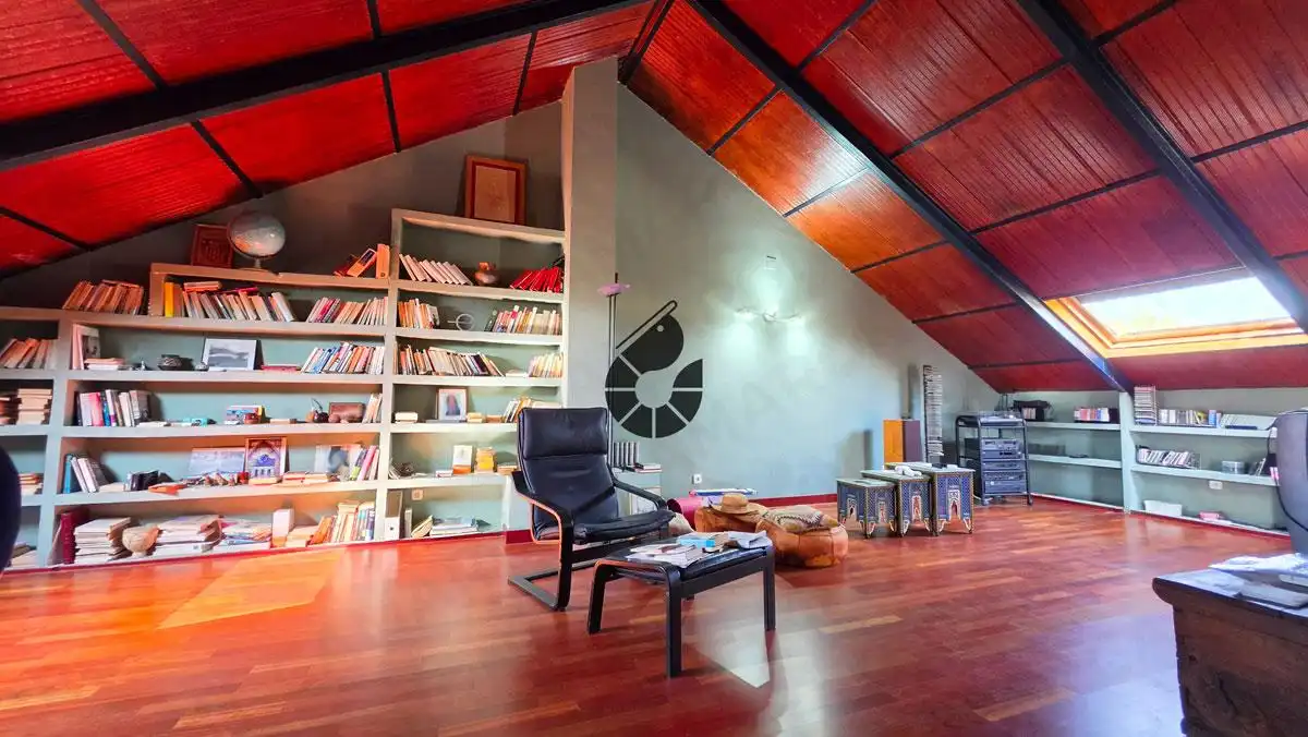 Sala de estar de Casa adosada en venta en Mairena del Aljarafe con Aire acondicionado, Jardín privado y Trastero