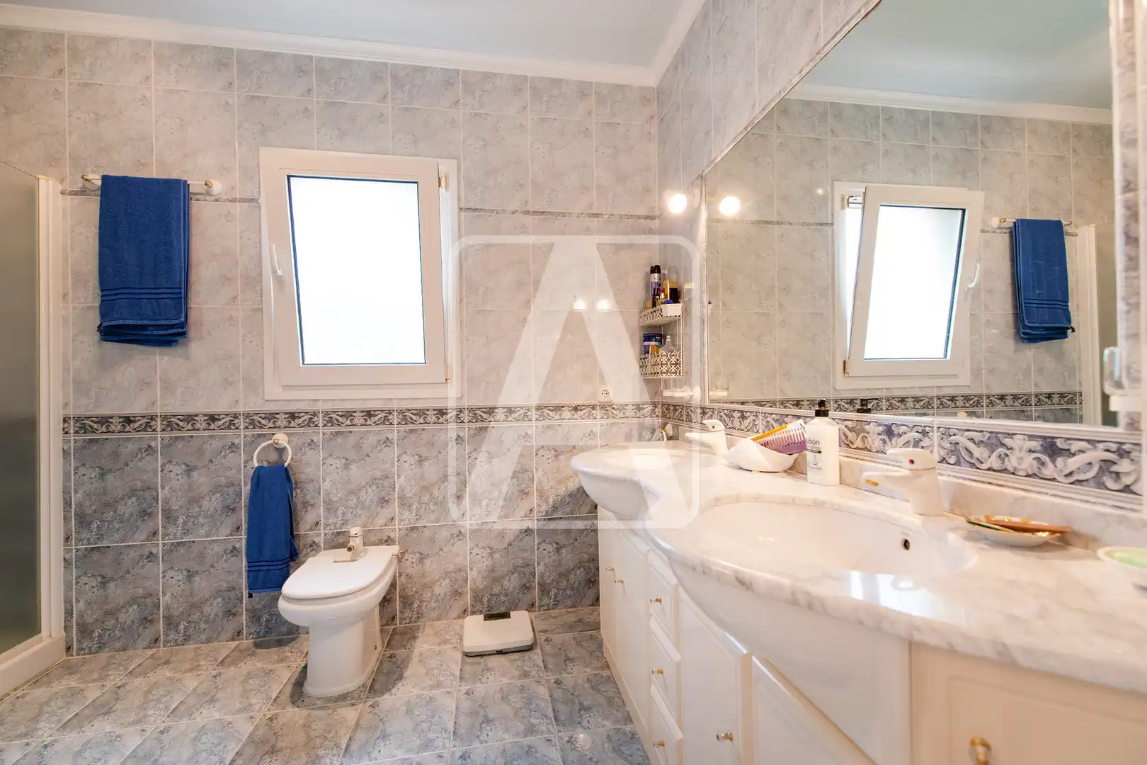 Bany de Casa o xalet en venda en Calpe / Calp amb Aire condicionat, Calefacció i Jardí privat