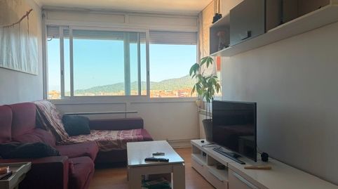 Foto 3 de Piso en venta en Carrer Joan de Batlle, Roses - Castellbell, Sant Feliu de Llobregat