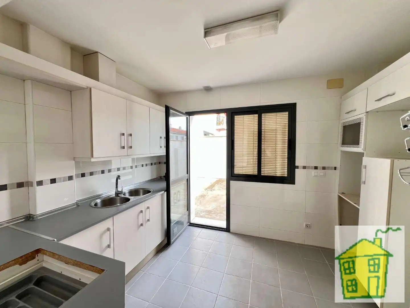 Casa amb terrassa en venda a Andújar, imagen 8