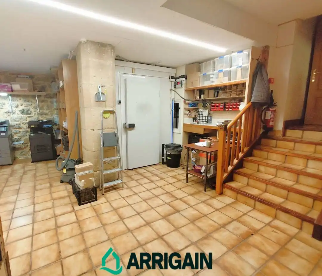 Local en venta en Donostia - San Sebastián  con Aire acondicionado