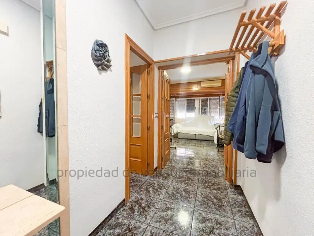 Piso con balcón en venta en Casco Antiguo, imagen 4