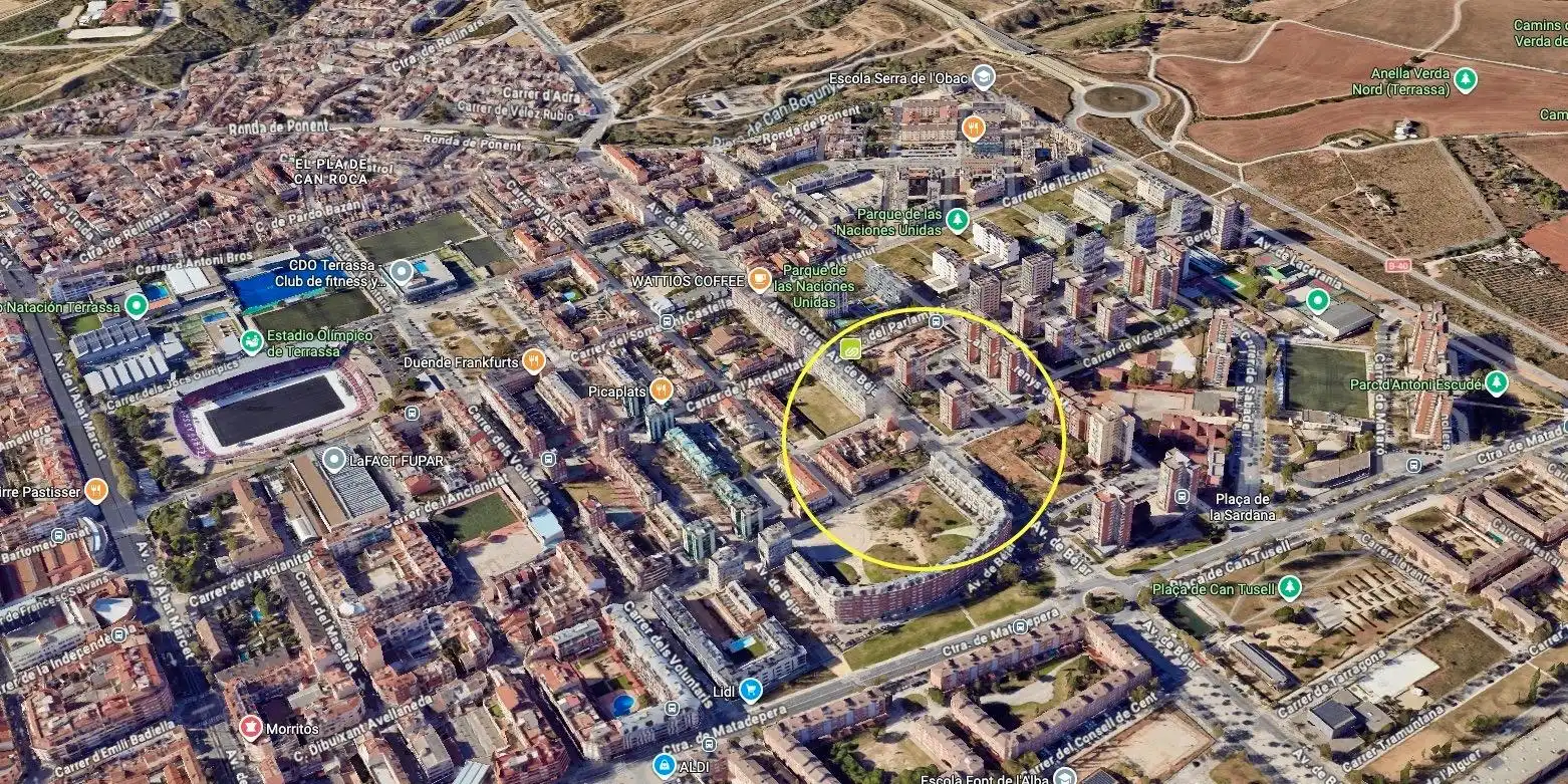 Vista exterior de Ático en venta en Terrassa con Aire acondicionado, Calefacción y Terraza